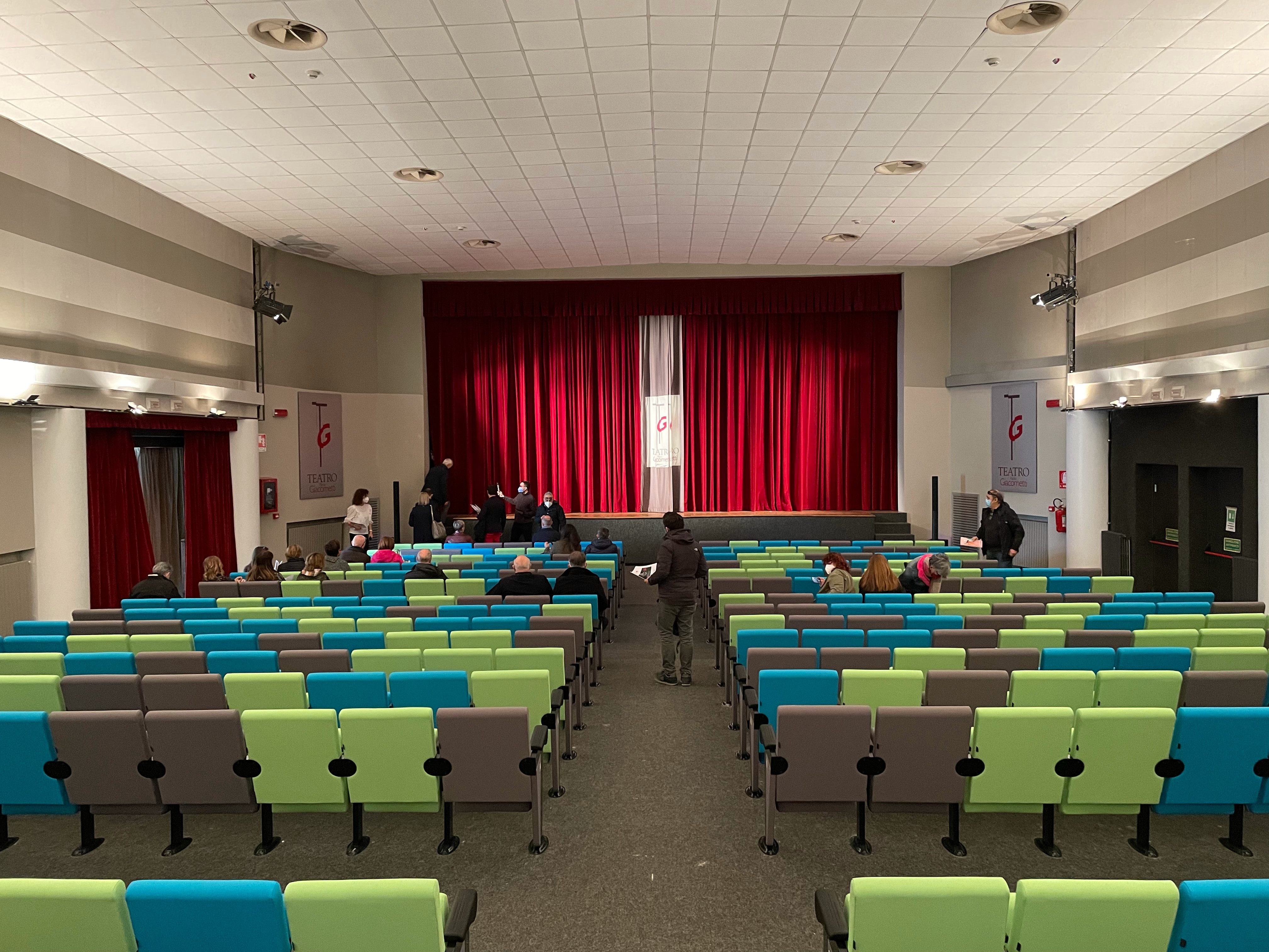 Riapre il Teatro Giacometti